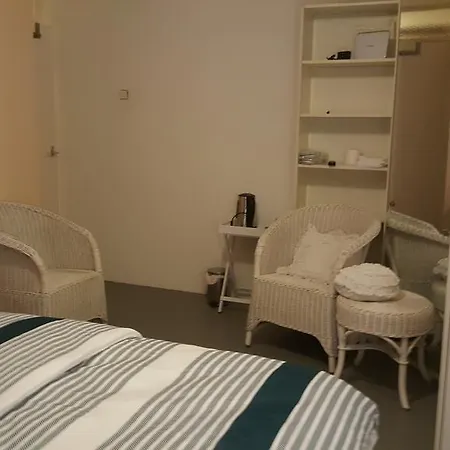 Homestay Dutchable * Alphen-sur-le-Rhin